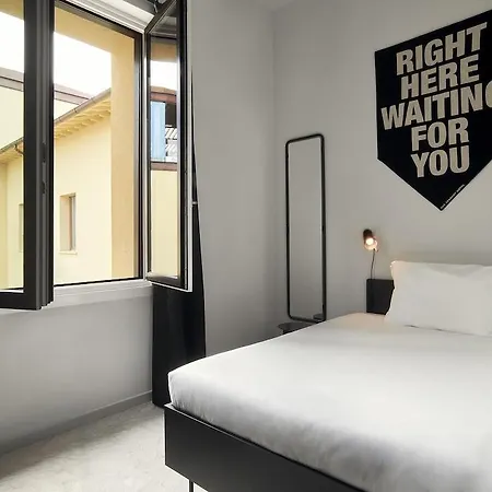 The Social Hub Lavagnini Отель 4*
