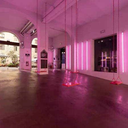 The Social Hub Lavagnini Отель Флоренция