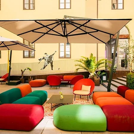 Отель The Social Hub Lavagnini 4*