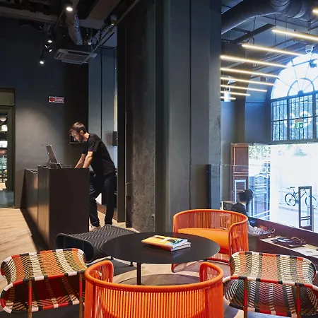 The Social Hub Lavagnini 4*