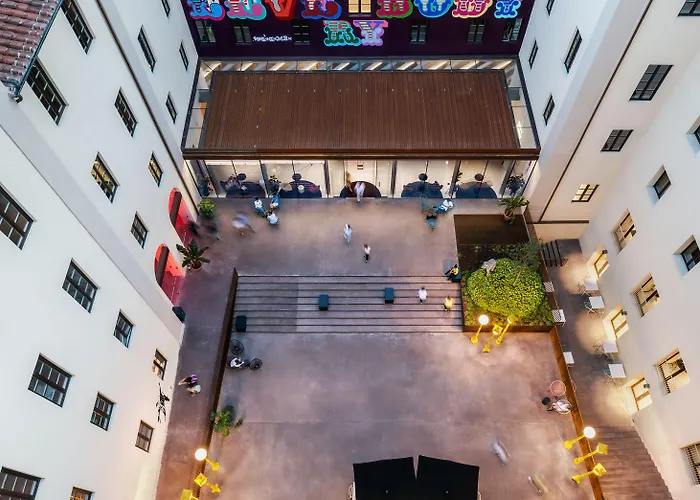 The Social Hub Lavagnini Hotel 4*