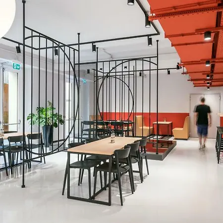 Отель The Social Hub Lavagnini 4*
